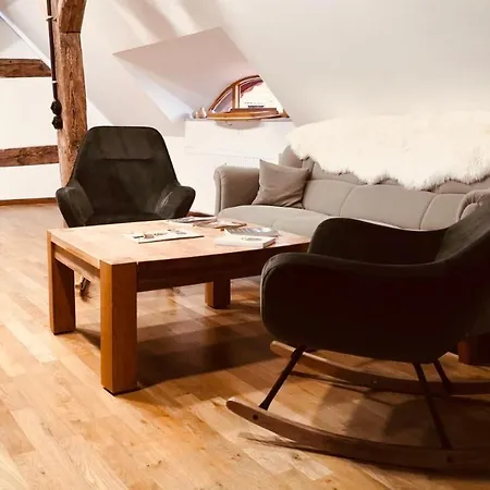 Apartment Historisches Ambiente Mitten Im Zentrum Von Ebw