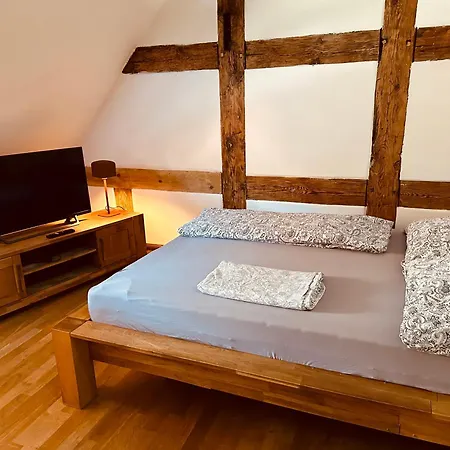 Apartment Historisches Ambiente Mitten Im Zentrum Von Ebw